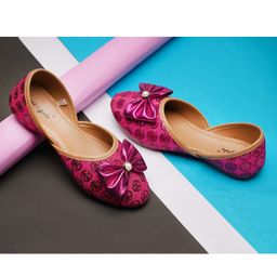 boyz n galz Bow Applique Detailed Floral Shaped Sequins Embellished Slip On Mojaris - Pink-image-89