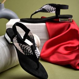 Shoetopia Colour Blocked With Backstrap Heel Sandals - Black-image-20