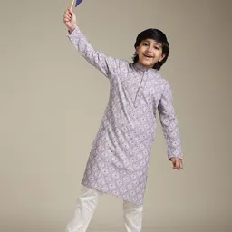 Manyavar Boys Ethnic Motifs Printed Regular Chikankari Kurta with Pyjamas-7