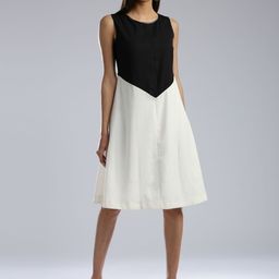 W Women Black & Off-White Colourblocked A-Line Dress-image-79