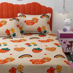 Florida Beige & Red Graphic 180 TC Queen Bedsheet with 2 Pillow Covers-image-79