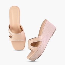 ALL TABS OPEN Textured Party Block Sandals image 4