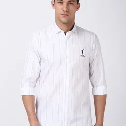 Peter England Casuals Men Slim Fit Spread Collar Vertical Striped Cotton Casual Shirt-image-96