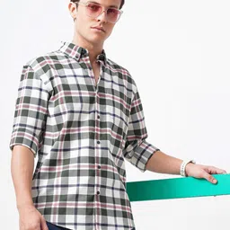 British Club Men Standard Tartan Checks Opaque Checked Casual Shirt-image-0