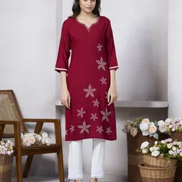 RUNAYA NX Women Floral Printed Round Neck Kurta-image-33