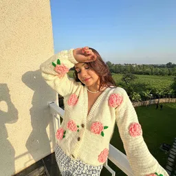 Sugercandy Women Floral Woollen Cardigan-picture-16