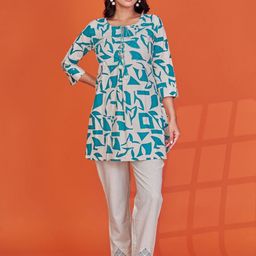 Kaftanize Embroidered Round Neck Tunic With Trousers Co-Ords-image-22