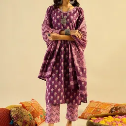 Indo Era Women Floral Printed Regular Pure Cotton Kurta with Trousers & With Dupatta-image-93