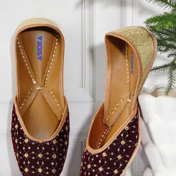 ASIDEA Women Embellished Party Mojaris Flats-image-19