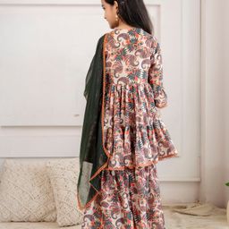 Cutiediva Girls Floral Printed Regular Thread Work Kurta with Sharara & With Dupatta image 2