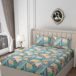 HIDECOR Green & Brown Floral 210 TC King Bedsheet with 2 Pillow Covers-picture-41