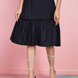 Komarri U A-Line Knee Length Skirt-image-3