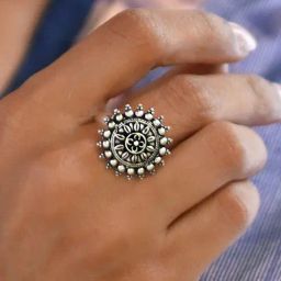 Teejh Nitya Silver Ring-image-62