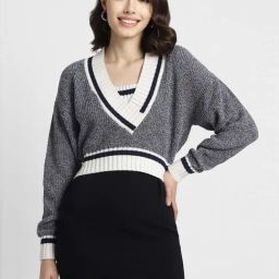 Forever 21 Grey Cotton Self Pattern Cropped Sweater-image-70