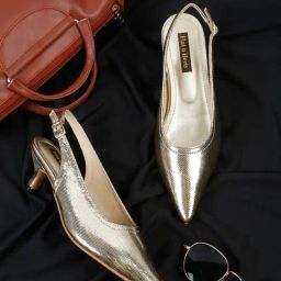 Flat N Heels Women's Golden Back Strap Sandals-image-20