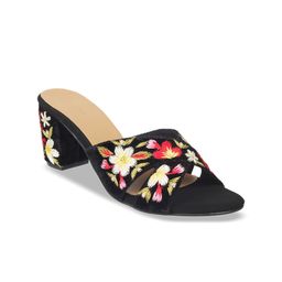 Cheemo Women Woven Design Block Heels Sandals-30