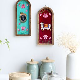 Mirai Woods 2Pcs Maroon & Blue Printed Wooden Wall Decor Hanging Plates-0