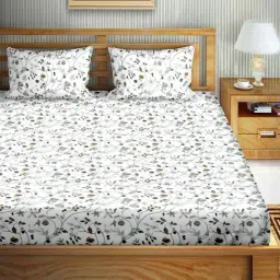 Bella Casa Stella Collection Green Cotton 180 TC King Size Bedsheet with 2 Pillow Covers-picture-39