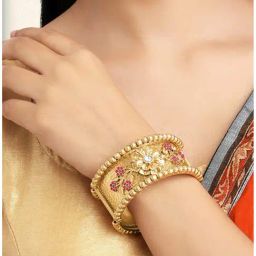 Peora Gold Synthetic Stone Studded Floral Ethnic Bangle-image-73