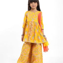 Babyhug Cotton Woven Three Fourth Sleeves Floral Printed Kurti Gharara Set with Dupatta & Lace Detailing - Yellow-image-65