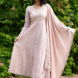 MOKOSH Women Floral Embroidered Anarkali Kurta with Trousers & Dupatta-image-85