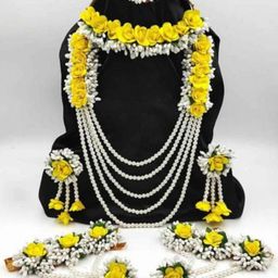 BALIKA VADHU Blooming Elegance & Beaded Flower Jewellery Set-43