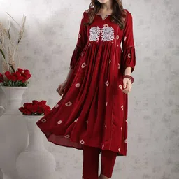GoSriKi Floral Embroidered Thread Work Anarkali Kurta with Trousers-18
