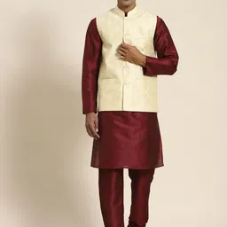 SOJANYA Men Maroon Kurta with Churidar-image-62