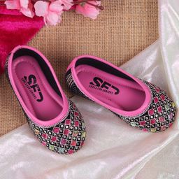 SHOES FOR JUNIORS Checked Embroidered & Sequins Embellished Ballerinas - Pink-image-90