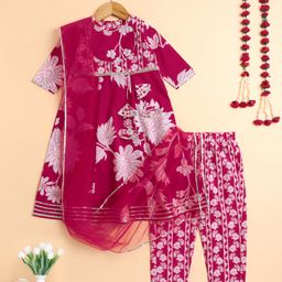 The Magic Wand Woven Three Fourth Sleeves Floral Printed & Gota Lace Embellished Kurti & Pant With Dupatta Set - Fuchsia-image-65