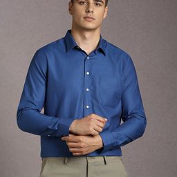 Louis Philippe Men Solid Spread Collar Pure Cotton Formal Shirt-picture-6