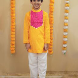 AJ Dezines Cotton Woven Navratri Theme Full Sleeves Bandhani Printed Kurta Pyjama Set - Yellow-image-65