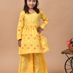 MoMaa Girls Floral Printed Angrakha Pure Cotton Kurti with Sharara-image-55
