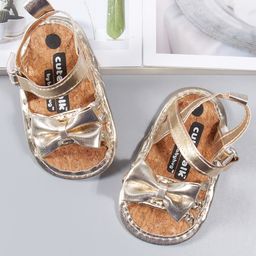 Cute Walk by Babyhug Booties Bow Applique - Silver-image-81