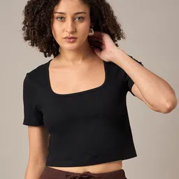 Mayra Women Solid Scoop Neck Cotton T-shirt-image-21