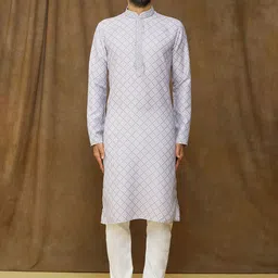 Samyukta Singhania Men Ethnic Motifs Printed Regular Kurta with Churidar-image-31