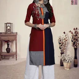 HERE&NOW Selection Of 2 Geometric Printed Round Neck Straight Kurtas-29
