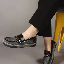Carlton London Women Textured Loafers-image-91