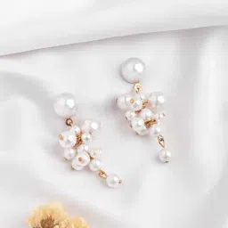 Joker & Witch Dixie Pearl White Dangler Earrings-image-7