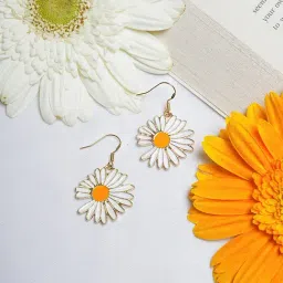 Joker & Witch Fiji Floral White Dangler Earrings-picture-16