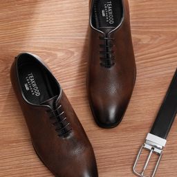 Teakwood Leathers Men Textured Leather Formal Oxford Shoes-picture-15