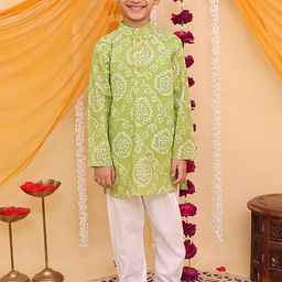 Aj DEZInES Boys Printed Pure Cotton Kurta with Pyjamas-image-74
