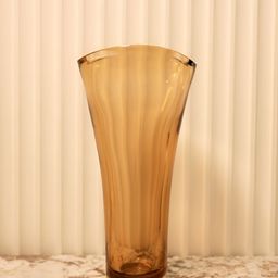 curiocasa Sunny-Dreams Brown Glossy Glass Flower Vase-image-69
