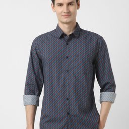 Peter England Casuals Men Spread Collar Abstract Printed Cotton Casual Shirt-image-40