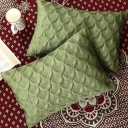 TANLOOMS Green Velvet Rectangle Cushion Covers-53