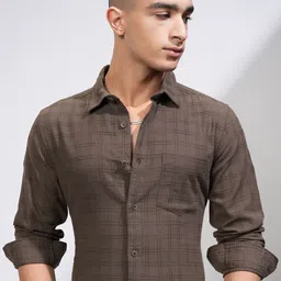HIGHLANDER Men Spread Collar Checked Cotton Casual Shirt-image-86