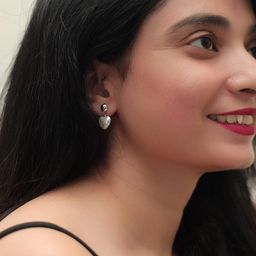 Tipsy closet Heart Shaped Drop Earrings-image-85