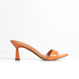 Signature Sole Textured Block Sandals image 3