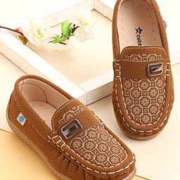 Cute Walk by Babyhug Slip On Loafer Shoes with Star Print - Brown-image-30