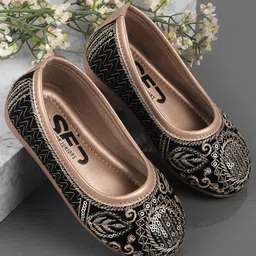 SHOES FOR JUNIORS Paisley Embroidered & Sequins Embellished Ballerinas - Gold-picture-16